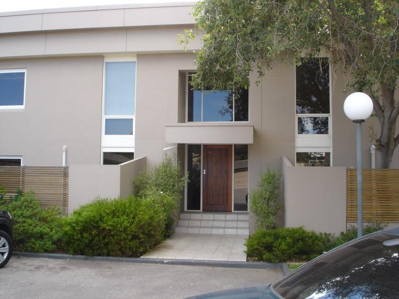 8/74 Military Road, Tennyson SA 5022