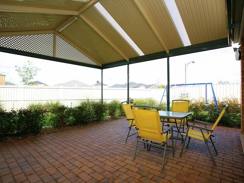 2 Lakeridge Circuit, Burton SA 5110