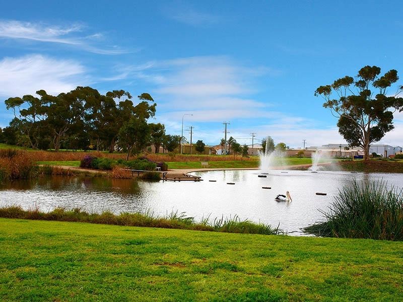 2 Lakeridge Circuit, Burton SA 5110