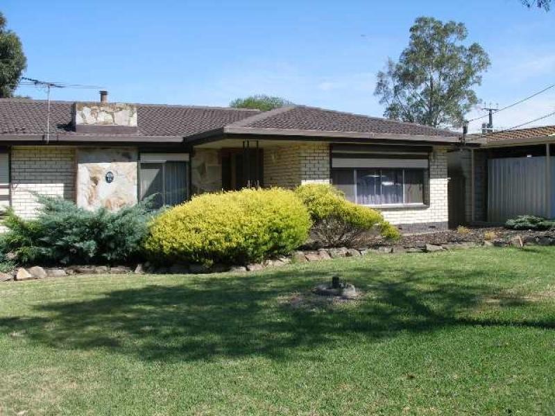 11 Warwick Street, Salisbury East SA 5109