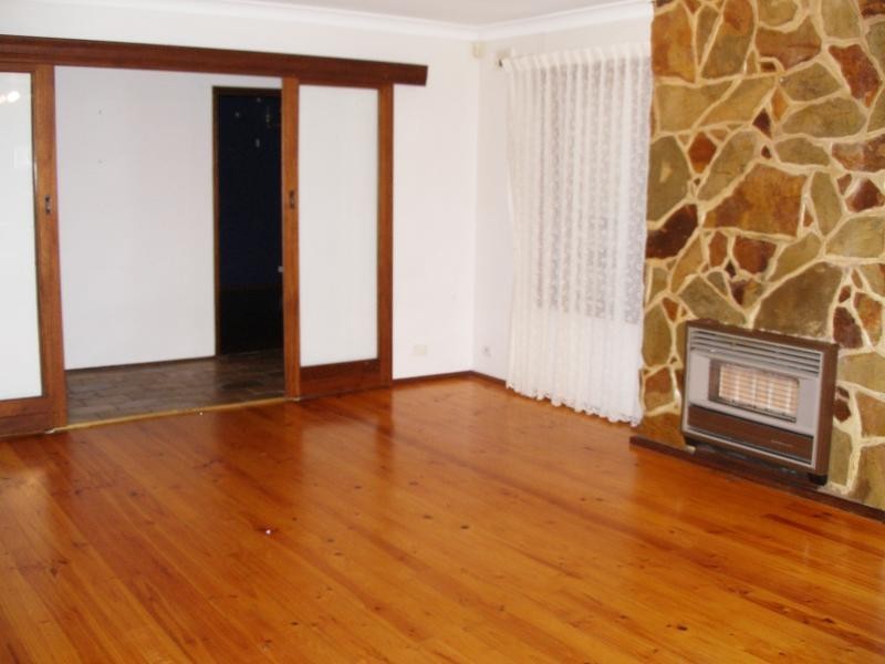 11 Warwick Street, Salisbury East SA 5109