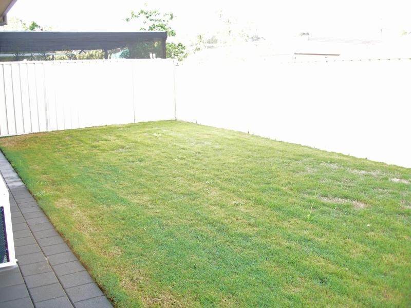 8/5-7 Rosette Avenue, Para Hills West SA 5096