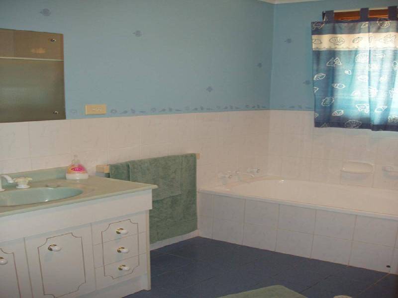 13 JERSEY AVENUE, Brahma Lodge SA 5109