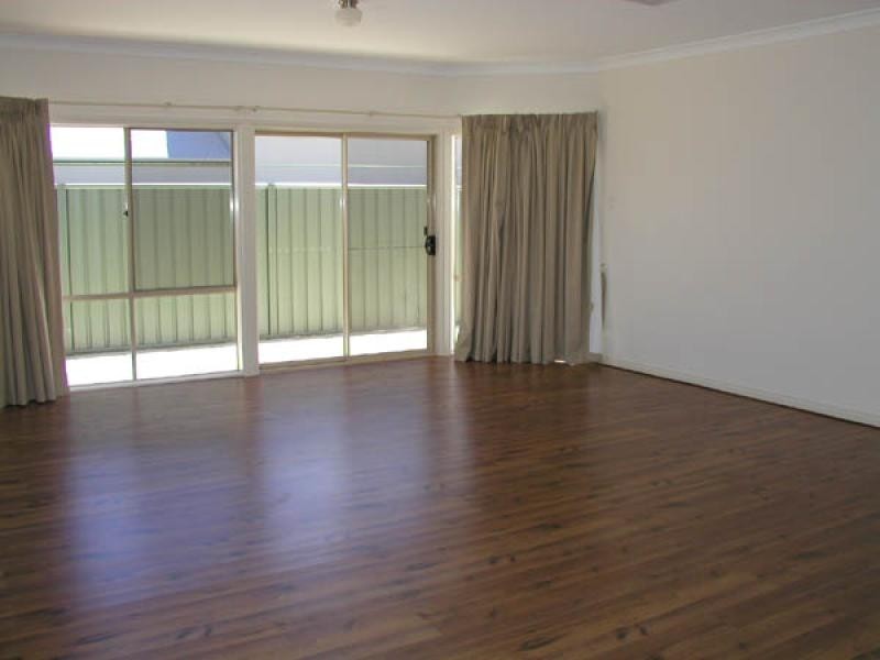 9 GAIRDNER LANE, Mawson Lakes SA 5095