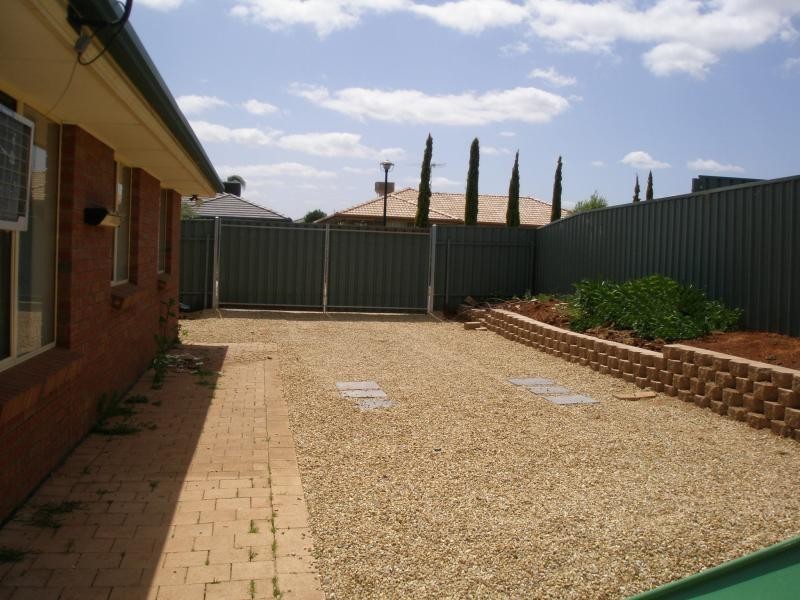 1 Aldgate Lane, Blakeview SA 5114