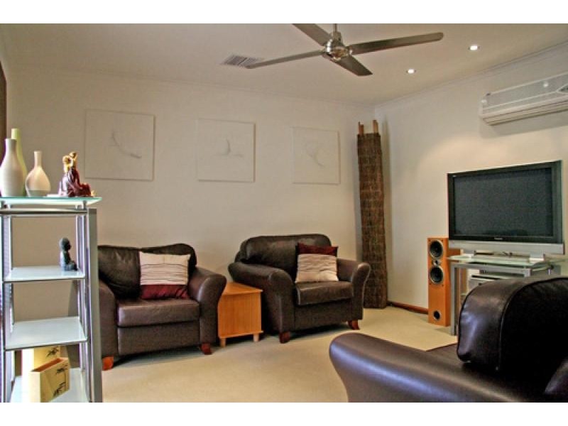 33 GREEN CRESCENT, Hillbank SA 5112