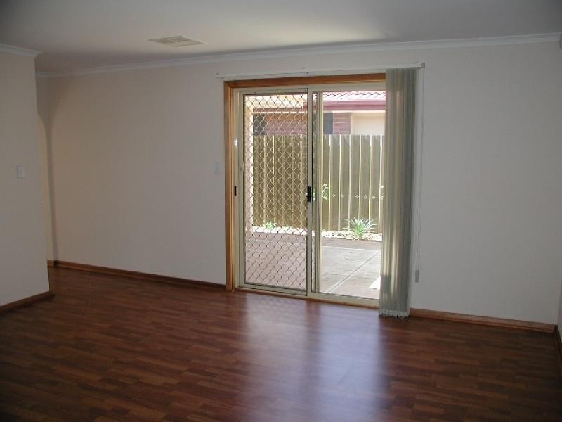 16 CAROLINE GROVE, Paralowie SA 5108