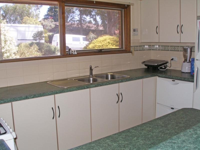 13 Magpie Street, Modbury Heights SA 5092