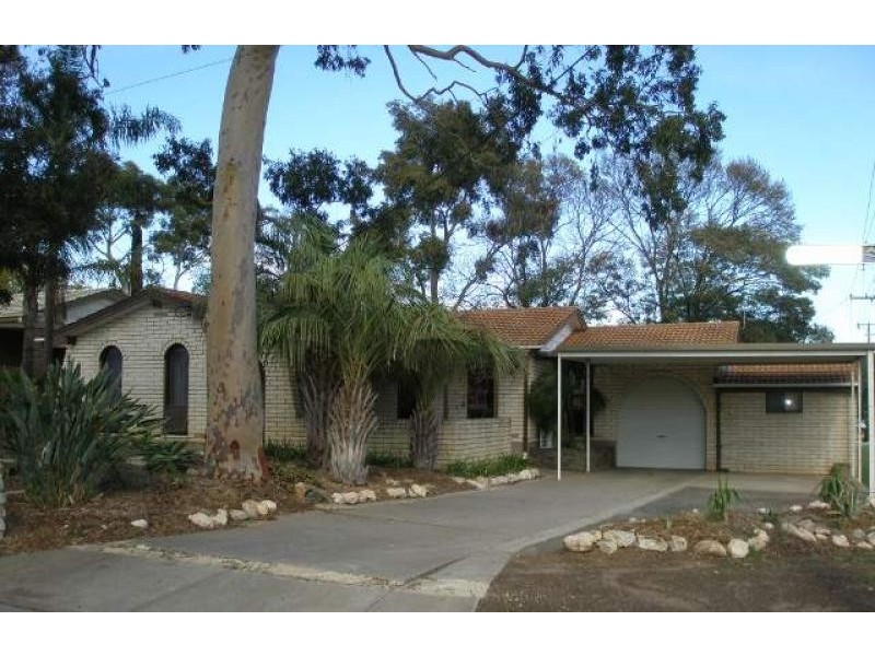 12 MILTON COURT, Salisbury East SA 5109