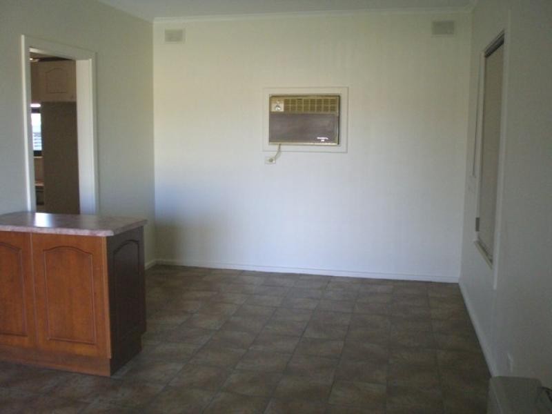 1 Athalie Avenue, Parafield Gardens SA 5107