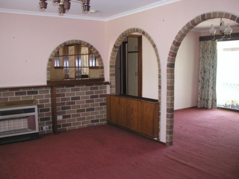 13 BROUGHTON ROAD, Elizabeth Vale SA 5112