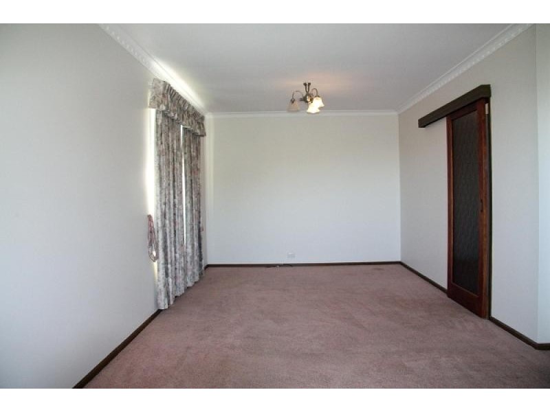 1 Skyline Drive, Hillbank SA 5112