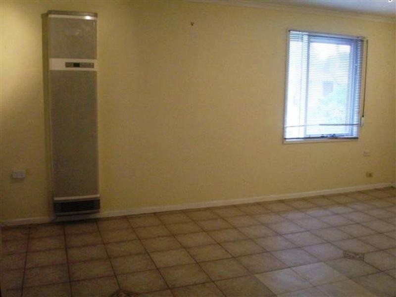 8 Venlo Court, Salisbury Downs SA 5108