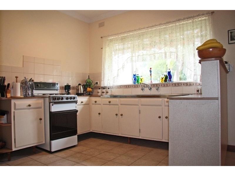 33 Wyatt Road, Parafield Gardens SA 5107