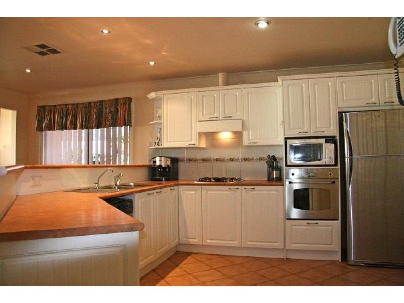 6 Westgate Court, Gulfview Heights SA 5096