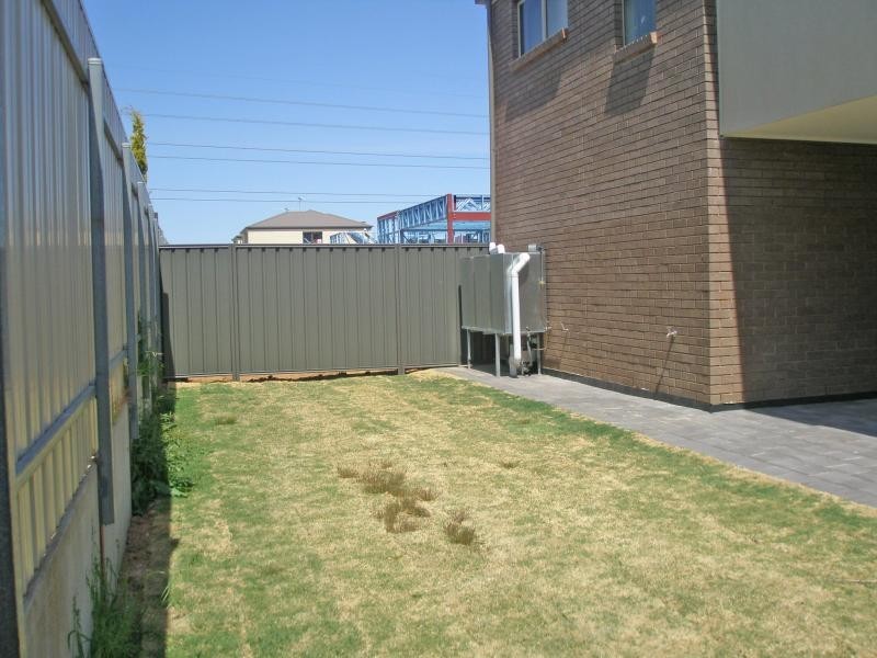 Unit 9/13-17 Burton Road, Salisbury Downs SA 5108
