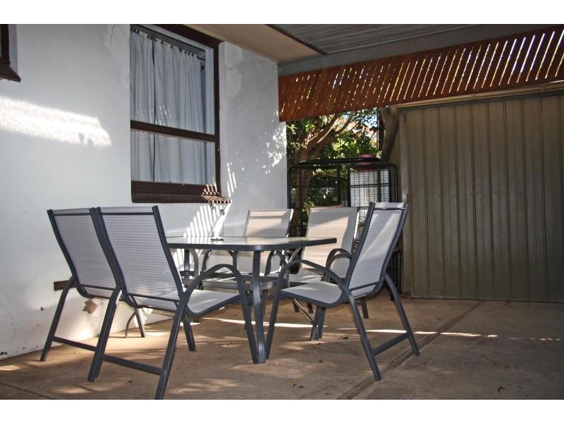 5 Linda Close, Paralowie SA 5108
