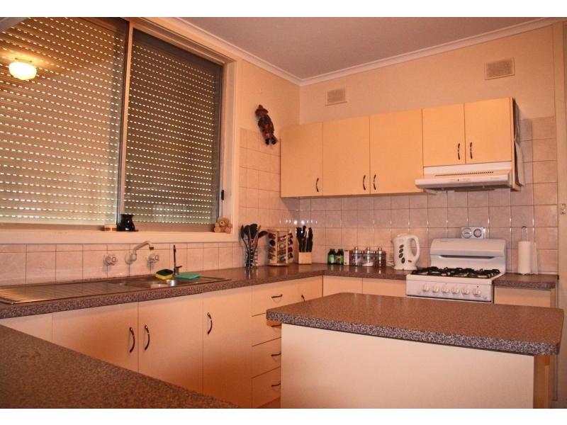 30 Graham Street, Para Hills SA 5096