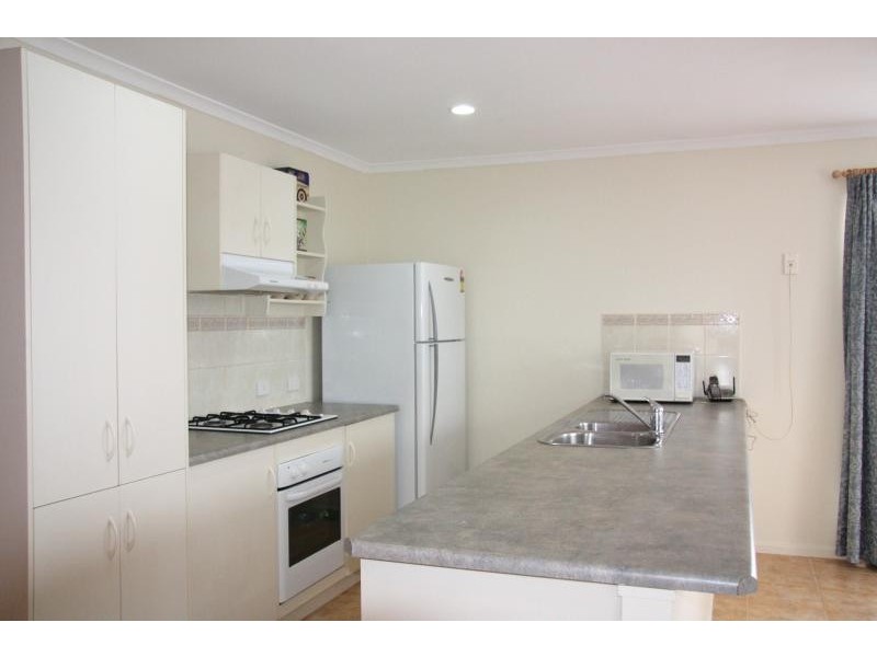 10 Hastings Avenue, Burton SA 5110