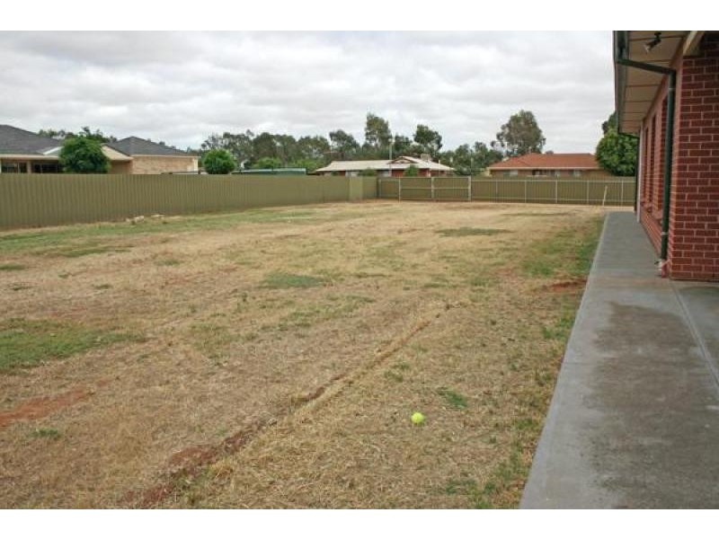 25 Strangways Road, Angle Vale SA 5117