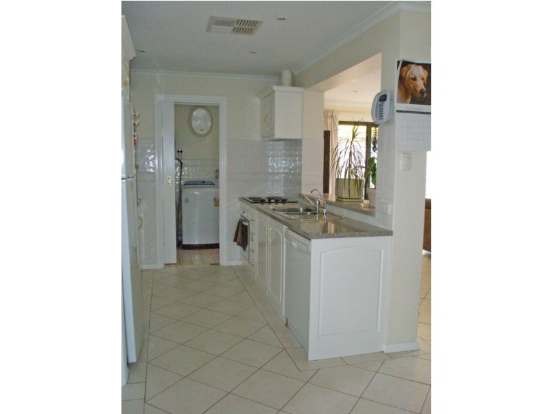 1 Riva Court, Paralowie SA 5108