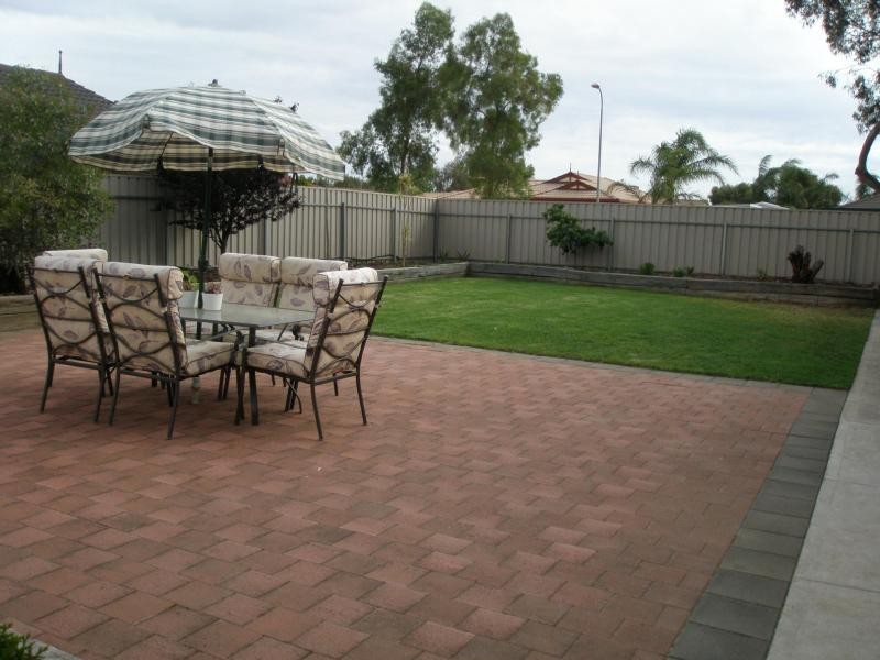 1 Riva Court, Paralowie SA 5108