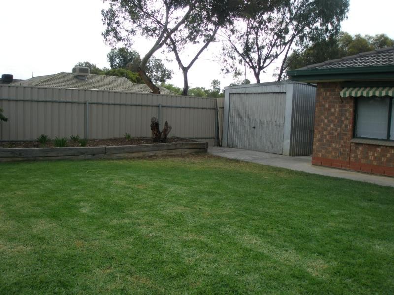 1 Riva Court, Paralowie SA 5108