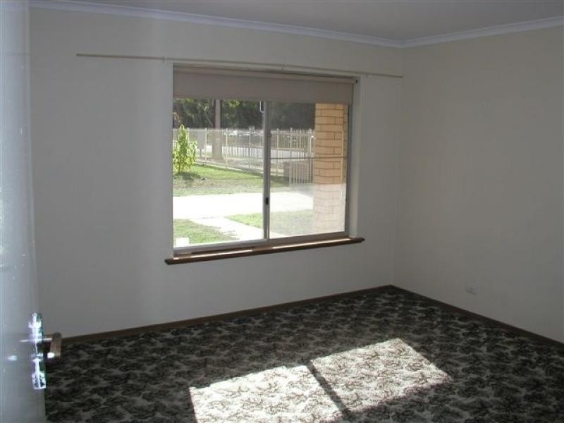 Unit 1/30 Shepherdson Road, Parafield Gardens SA 5107