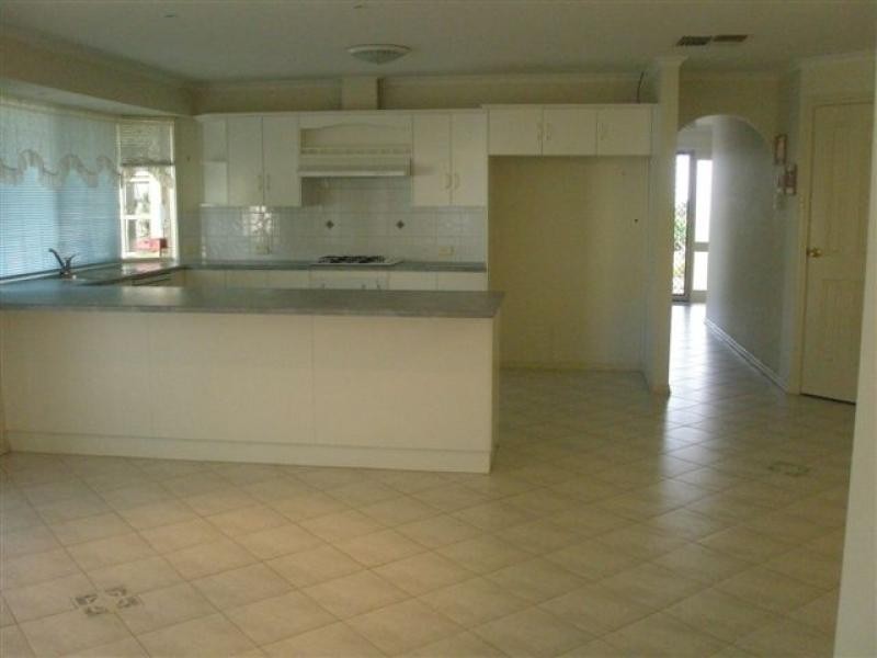 48 Gateway Drive, Salisbury Heights SA 5109