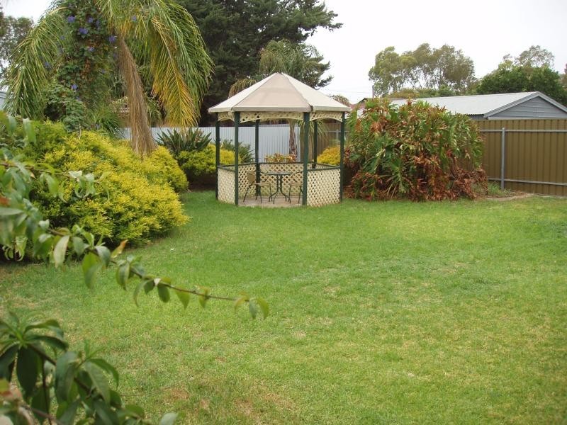 16 Joanne Terrace, Parafield Gardens SA 5107