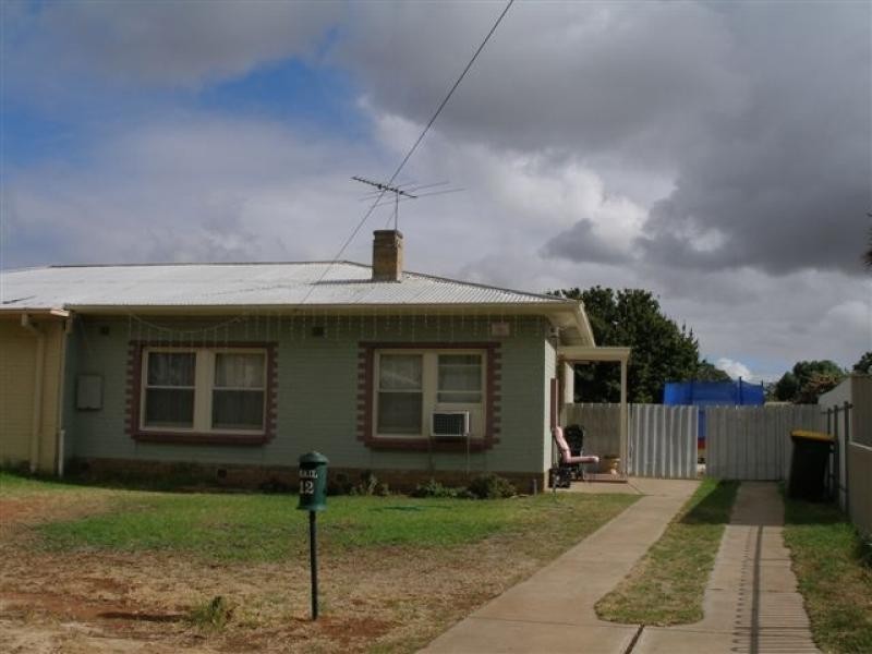 12 Grateley Street, Elizabeth Grove SA 5112