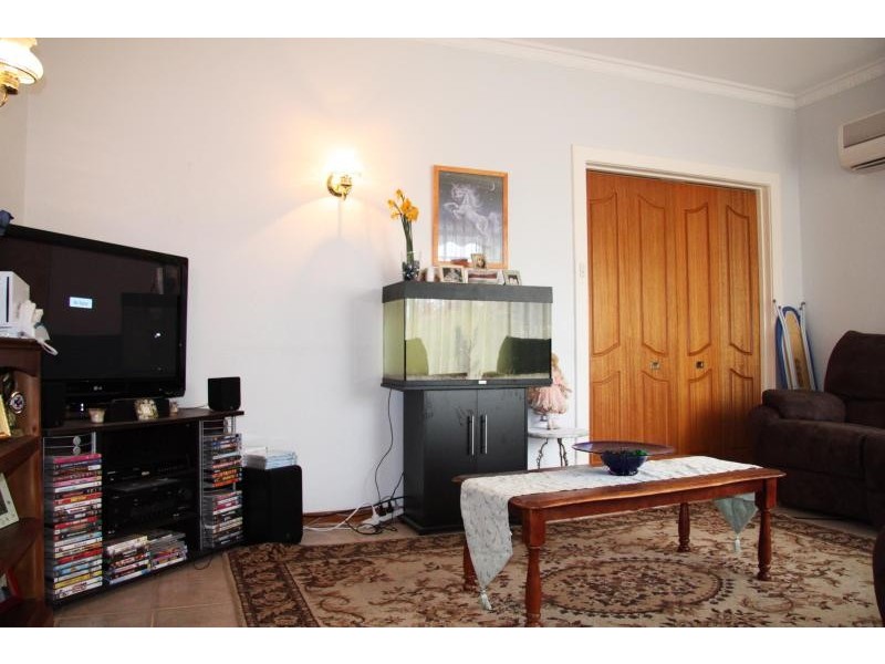 33 Wyatt Road, Parafield Gardens SA 5107