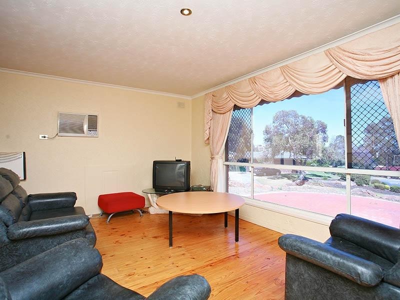 9 Kiekebusch Road, Gulfview Heights SA 5096