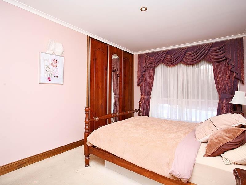 9 Kiekebusch Road, Gulfview Heights SA 5096