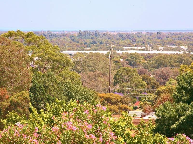 9 Kiekebusch Road, Gulfview Heights SA 5096