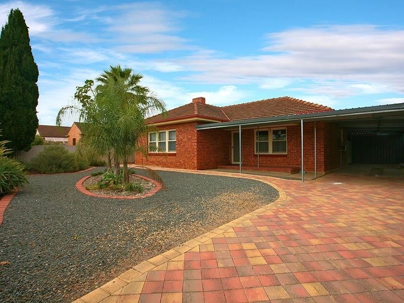 196 Woodford Road, Elizabeth North SA 5113