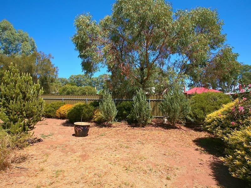 13 Sharrad Court, Andrews Farm SA 5114