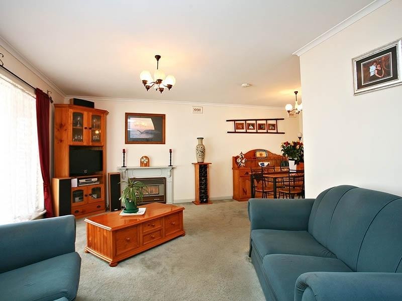 2 Galway Crescent, Salisbury Downs SA 5108