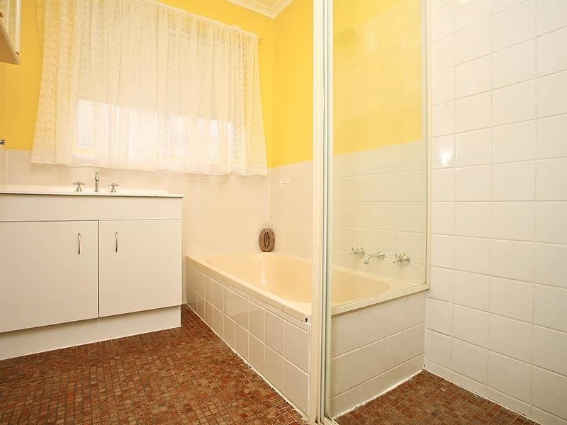 2 Galway Crescent, Salisbury Downs SA 5108