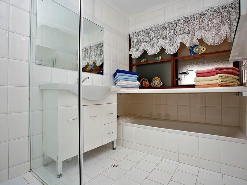 13 Alabar Crescent, Globe Derby Park SA 5110