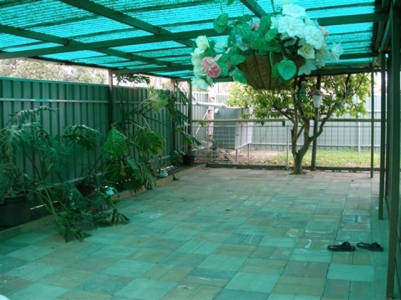 4 Jennifer Terrace, Parafield Gardens SA 5107