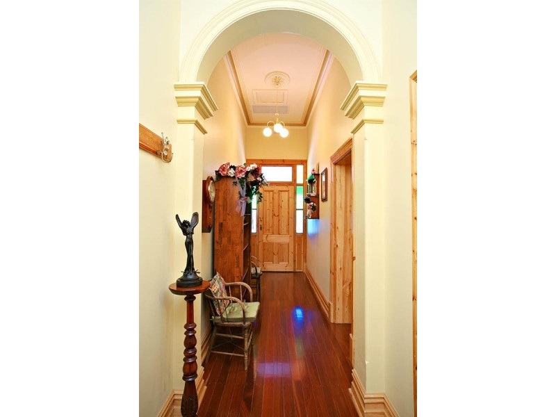 23 Main North Road, Willaston SA 5118