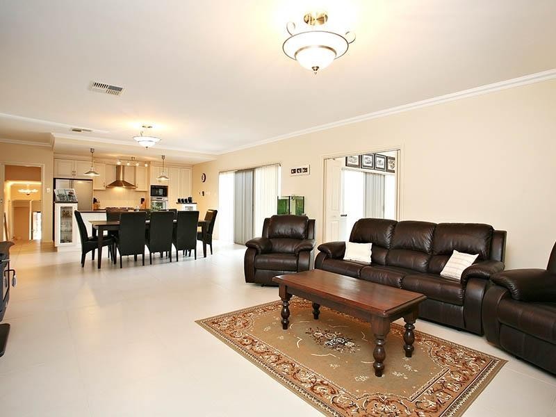 18 Shrike Place, Hewett SA 5118