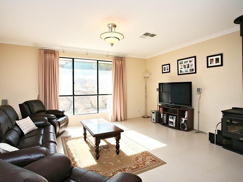 18 Shrike Place, Hewett SA 5118