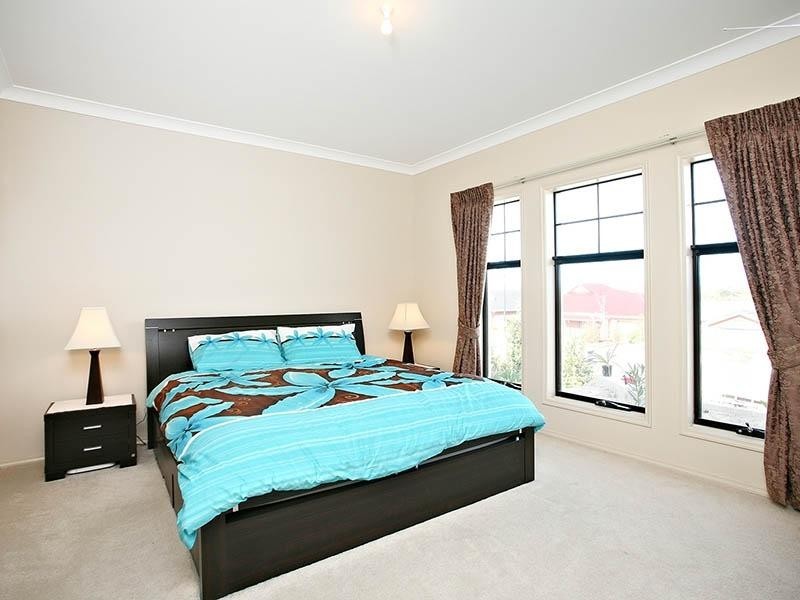 18 Shrike Place, Hewett SA 5118