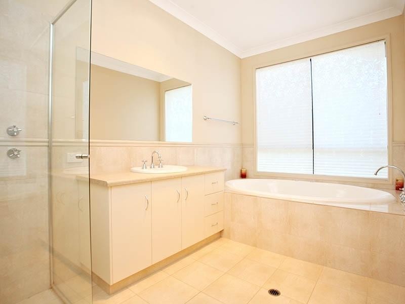 18 Shrike Place, Hewett SA 5118