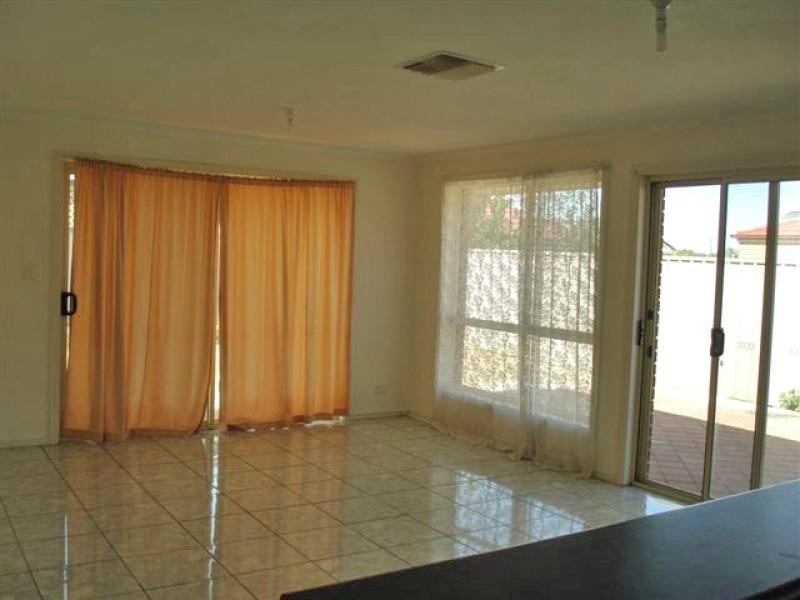 3 Castle Drive, Burton SA 5110