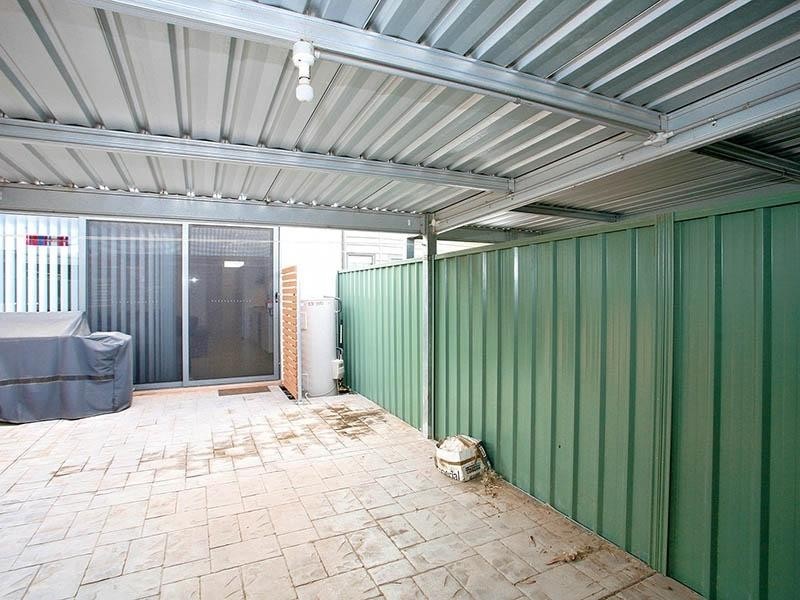 9 Mackenzie Circuit, Mawson Lakes SA 5095