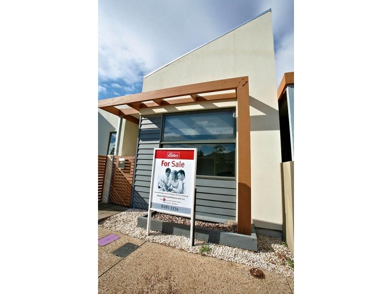 9 Mackenzie Circuit, Mawson Lakes SA 5095