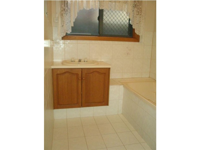 14 Jane Crescent, Salisbury SA 5108